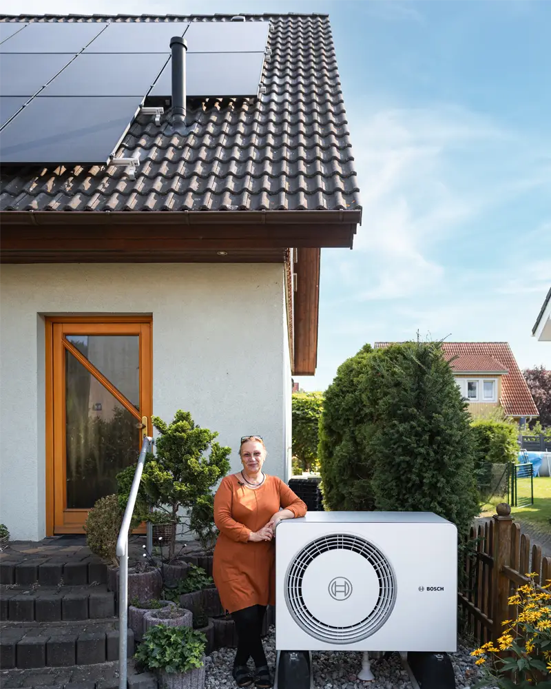 Infravoltaic Kunden mit ihrer Infravoltaic Energielösung